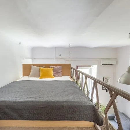 M17 Mecset Apartment *