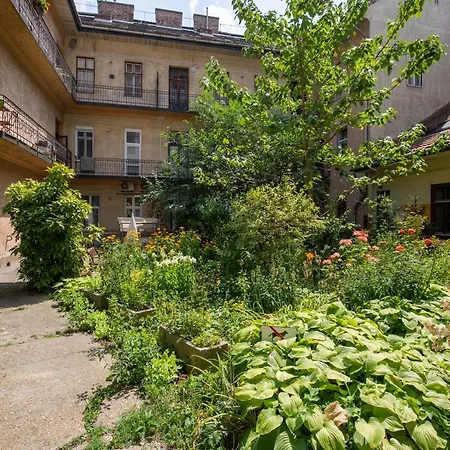 Apartment M17 Mecset Budapest
