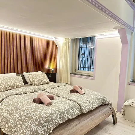 Apartment Center Perfect Location