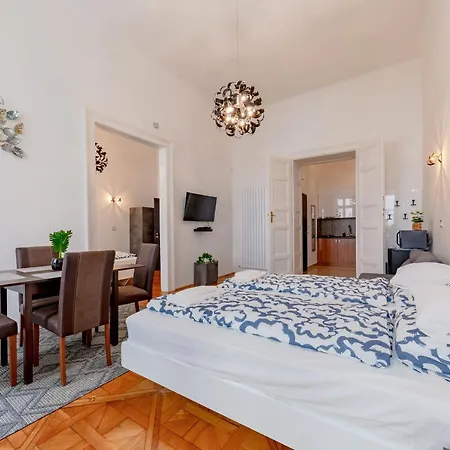 Apartment La Fortezza Panzio *