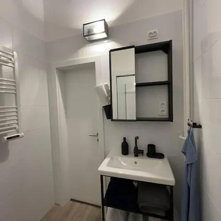 3-br Flat In Jewish Quarter * Budapest