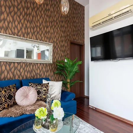 Deluxe Quentin 3bedrm, 2bathrm Budapest