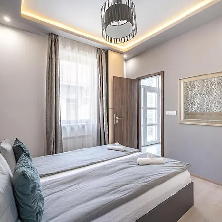 Fogas 1bedroom In Heart Of *