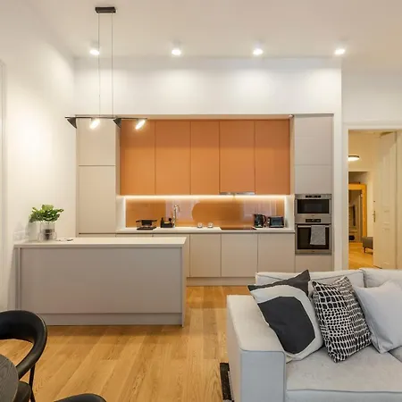 Apartment Luxurious Minimalist With Sauna By Prestige Homes *
