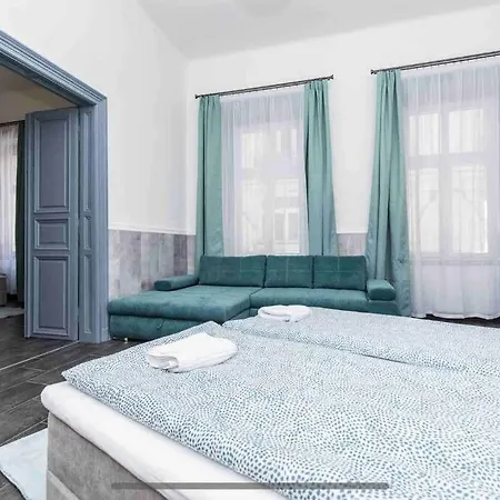 D3 Basilica Luxury Spacious Free Parking For 1 Car Apartment