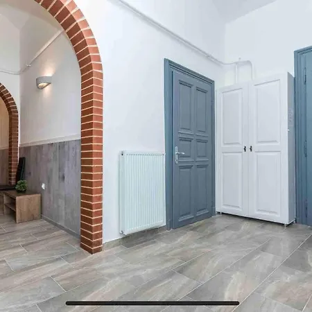 D3 Basilica Luxury Spacious Free Parking For 1 Car Apartment *