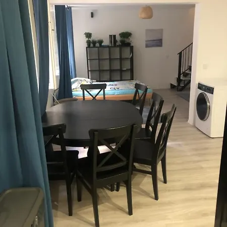 7dab Josika 28 Contactless Self Check-in Apartman Budapest