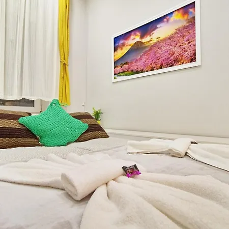 Stop And Go Apartment Budapest
