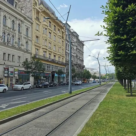 Apartament Luxury Near Astoria With Ac
