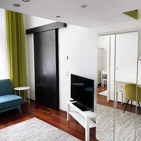 Deluxe Cosmopolitan Budapest, With Private Parking *