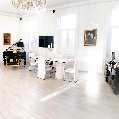 Apartment Eye Presidential With Jacuzzi & Sauna Budapest