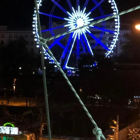 Eye Presidential With Jacuzzi & Sauna Budapest