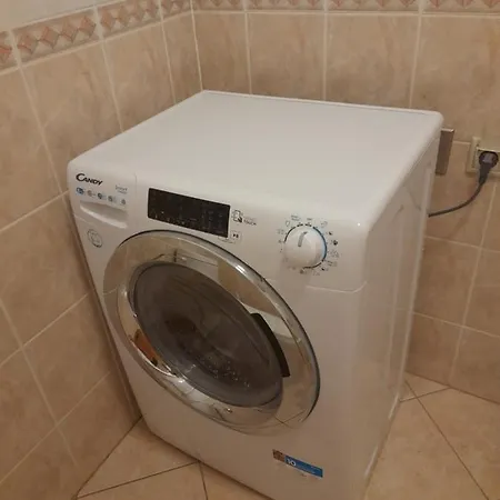 High Class Leopold * Budapešť