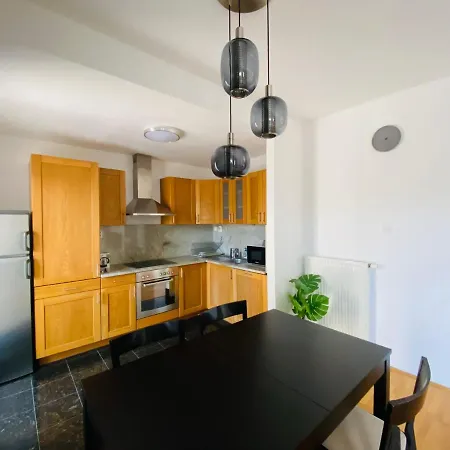 K13 A4.4 Apartmán Budapešť