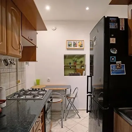 Broadway 43 Apartment