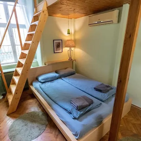 Apartment Kofarago