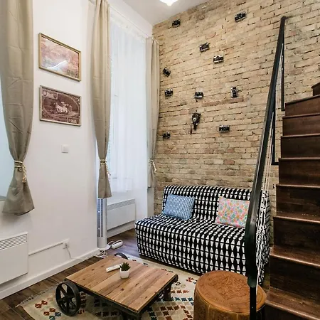 Apartment The Art Of *