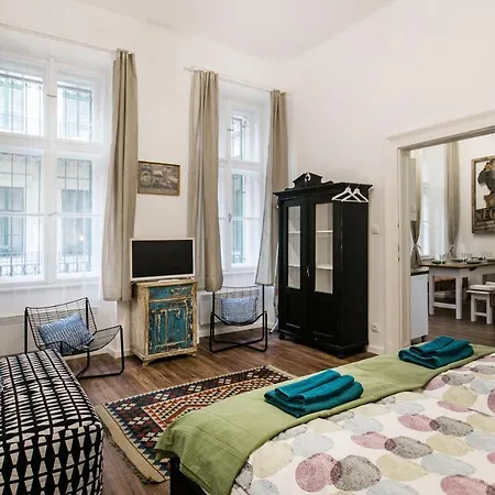 The Art Of Apartment
