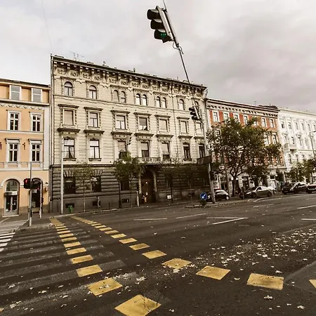 The Double Vintage & Handcrafted Budapest