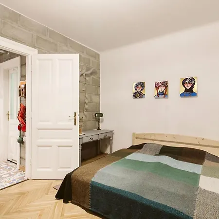 The Double Vintage & Handcrafted Budapest