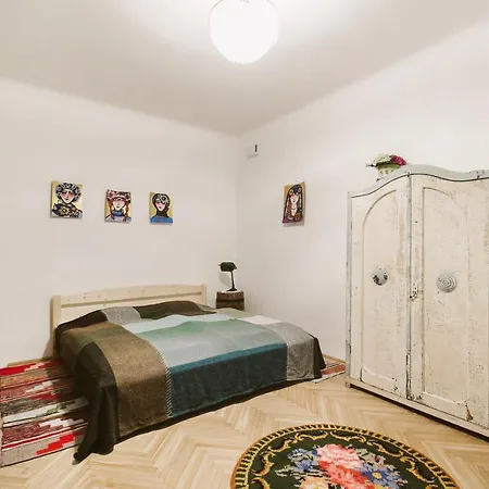 The Double Vintage & Handcrafted Apartment *