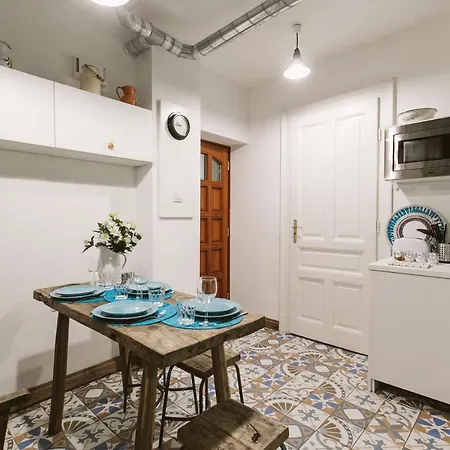 The Double Vintage & Handcrafted Apartment