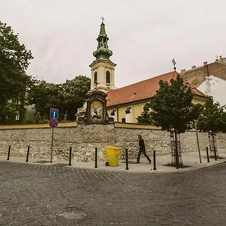The Chapel - History, Tradition, Luxury * Budapest