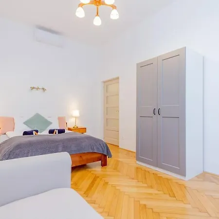 Bartok Boulevard By Nw Apartment *