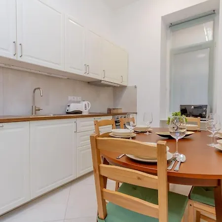 Bartok Boulevard By Nw Apartment