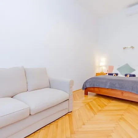 Apartment Bartok Boulevard By Nw *