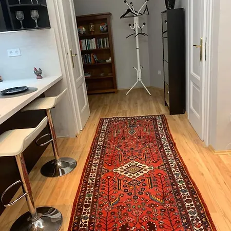Apartment Budapest, Graf Teleki Laszlo Budapest