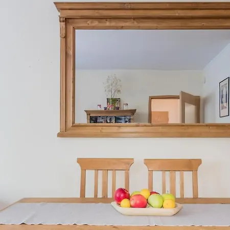 Cosy Pet-friendly Flat W Balcony @ Orczy Garden *