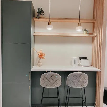 Apartment Paulay 11 Center Designer *