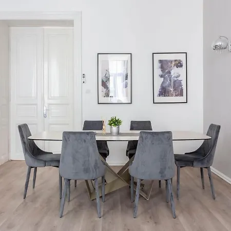 Exclusive Downtown In The Heart Of Lägenhet Budapest