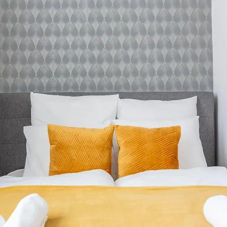 Exclusive Downtown In The Heart Of Lägenhet
