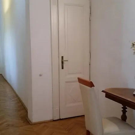 Elegance In The Heart Apartment *