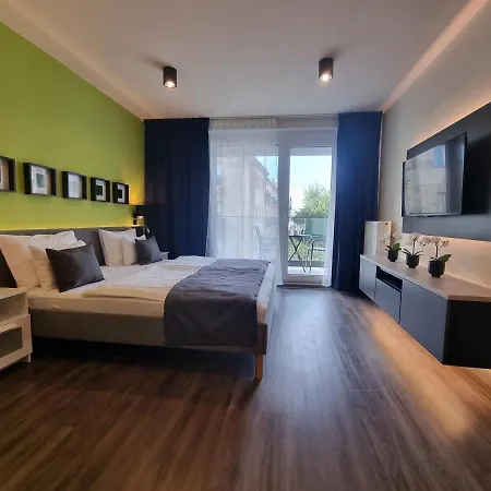 Rivercity Apartment *