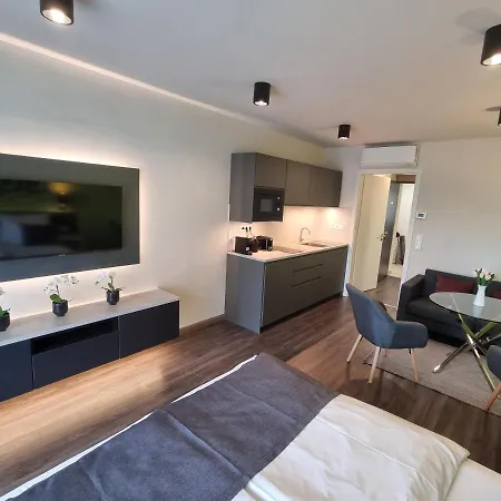 Rivercity Apartment