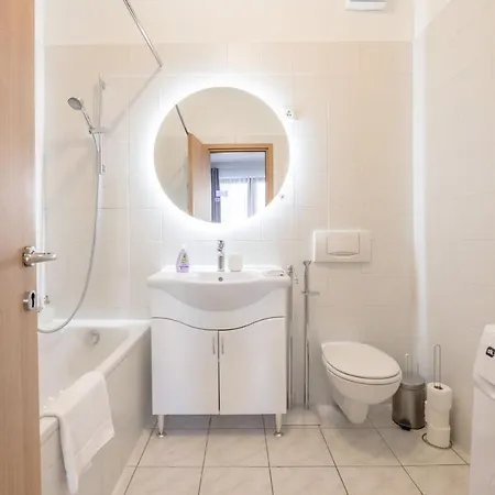 Apartment Cozy In The Heart Of With Terrace And Tub *