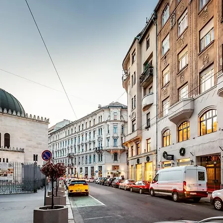 Extra Modern * Budapest
