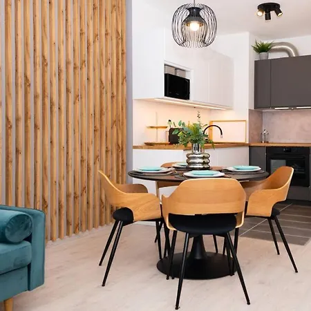 Chic207 Retreat: Modern 1br Gem With Parking By Nw