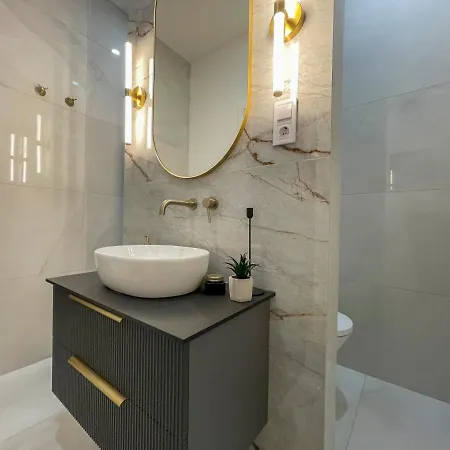 P431 Elitehost Luxury