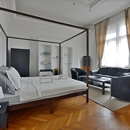 Apartment Buda House 8