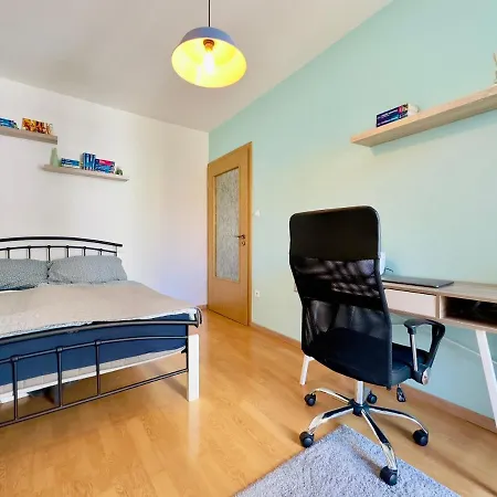 Corvin - Free Parking- Apartmán