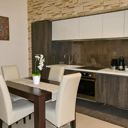Orchidea Centre בודפשט