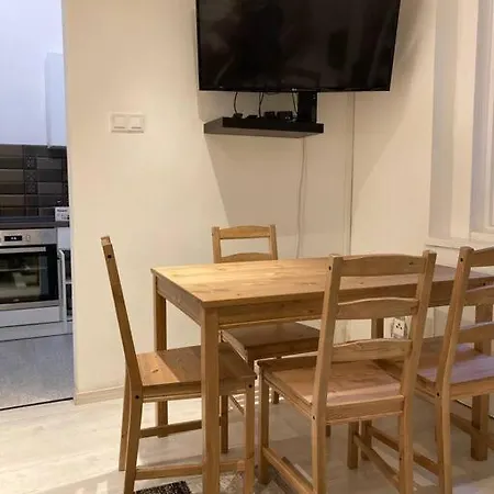 Apartment Downtown Island *