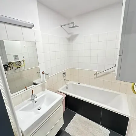 Apartment Colton T55 *