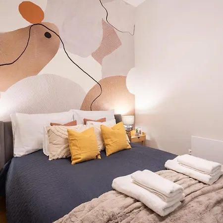 Comfy Downtown Hideaway With Urban Touch Budapest