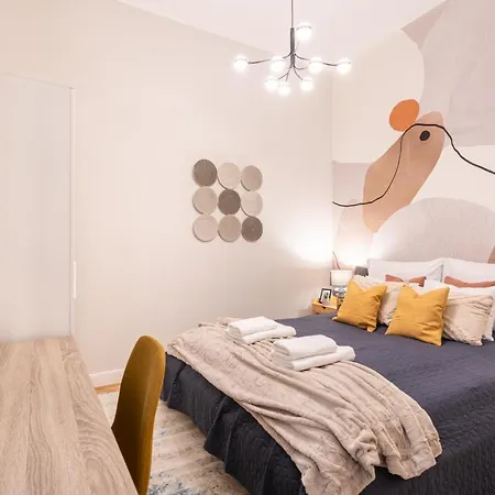 Apartment Comfy Downtown Hideaway With Urban Touch Budapest