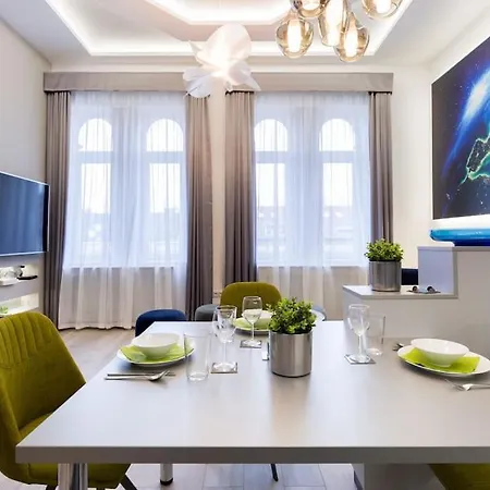 Apartman Grand & Luxurious In The Heart Of Budapest, 2br & 2bt *